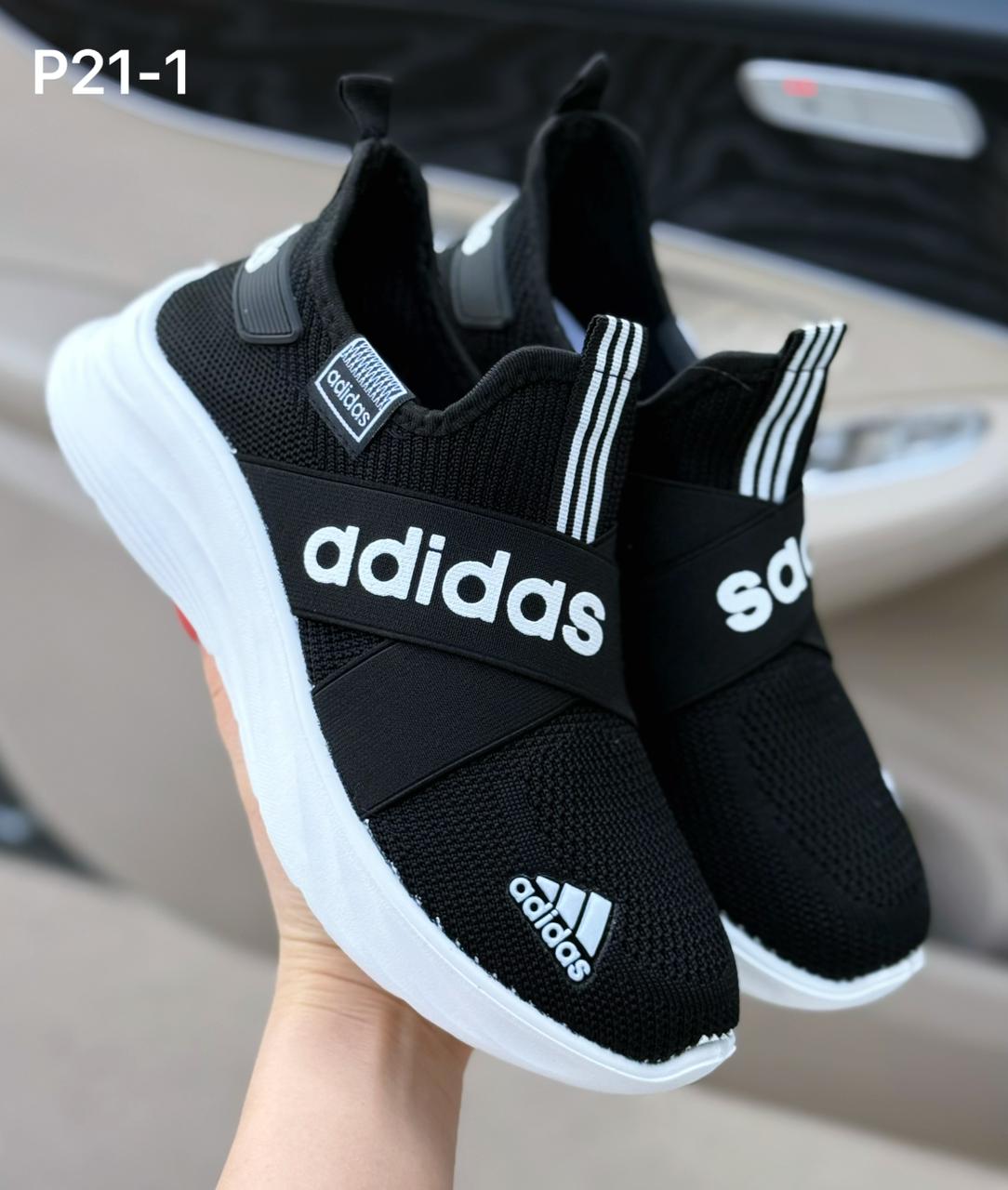 фото Женские черные кроссовки Adidas 404361 оптом на лето для мужчин