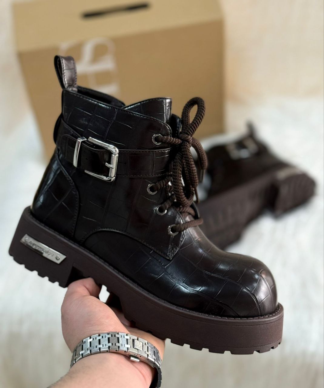 фото весенние женские ботинки оптом