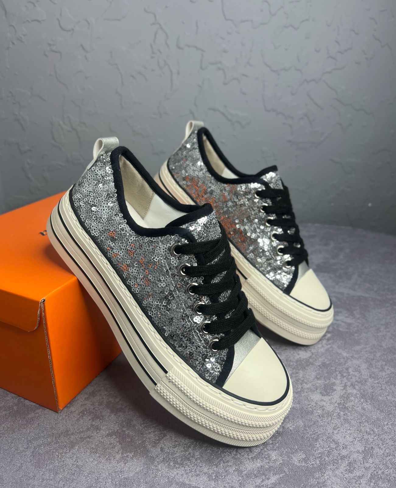 фото весенние женские кеды оптом