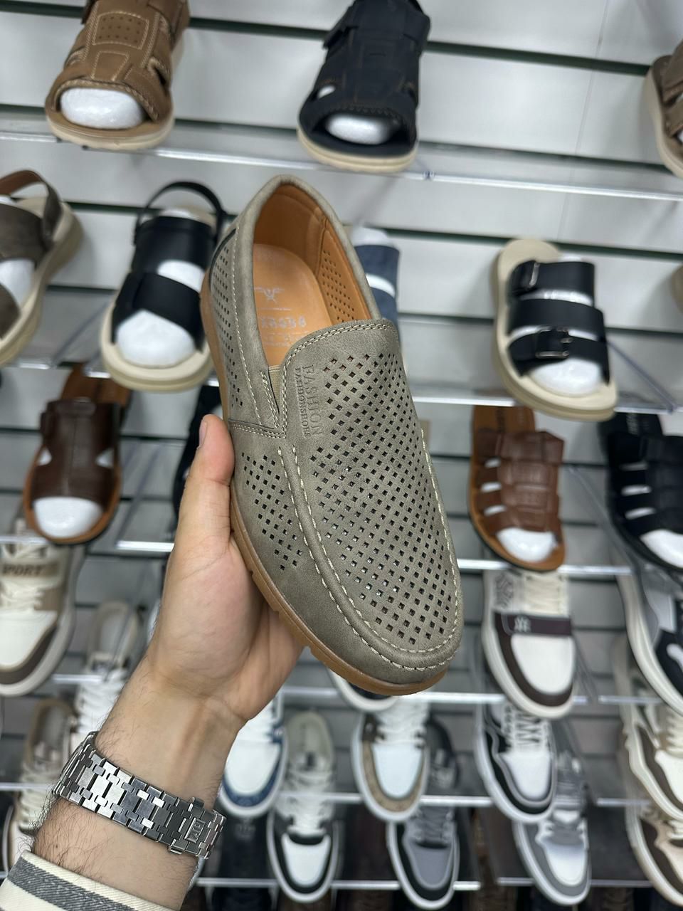 фото весенние молодёжные туфли оптом