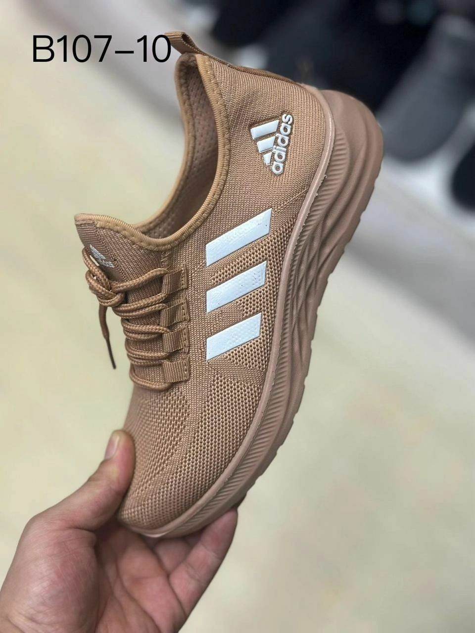 фото летние женские кроссовки оптом