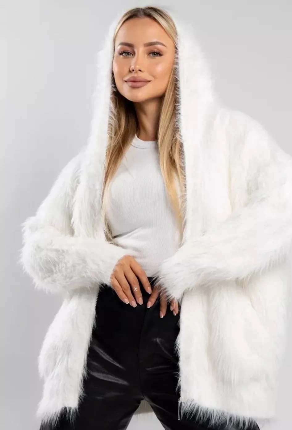 картинка Шуба от магазина Одежда+