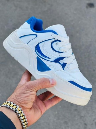 фото весенние женские кроссовки оптом