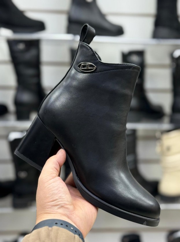 фото зимние женские ботинки оптом от производителя