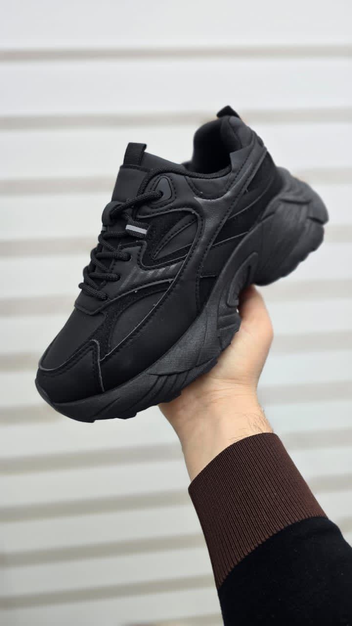 фото весенние женские кроссовки оптом