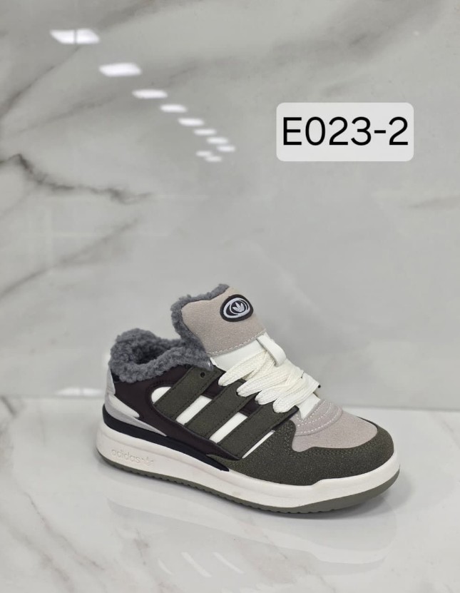 фото зимние женские кроссовки оптом с доставкой