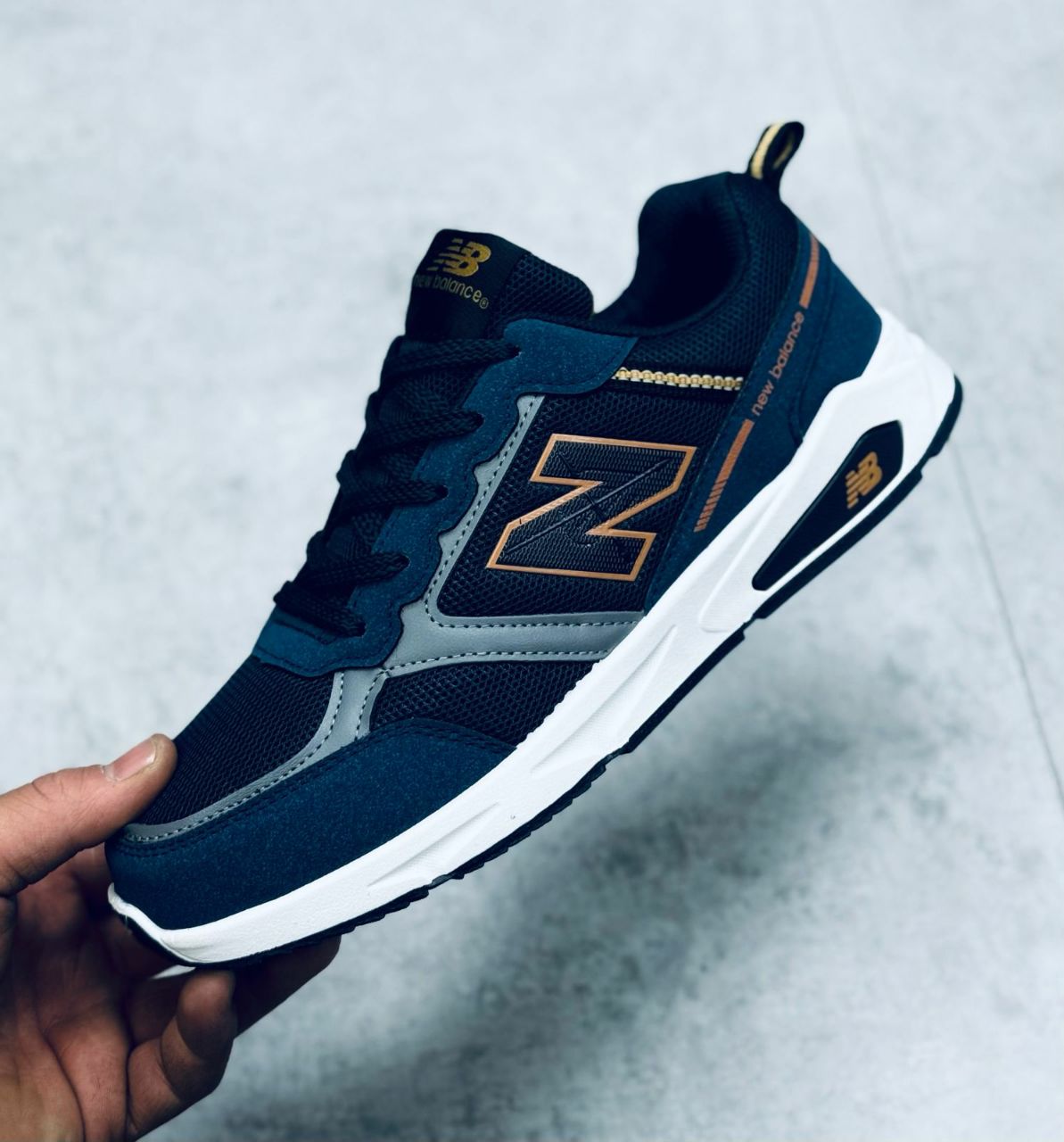 фото весенние мужские кроссовки оптом с доставкой