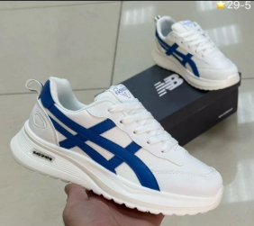 фото весенние женские кроссовки оптом