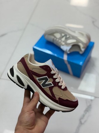 фото весенние женские кроссовки оптом