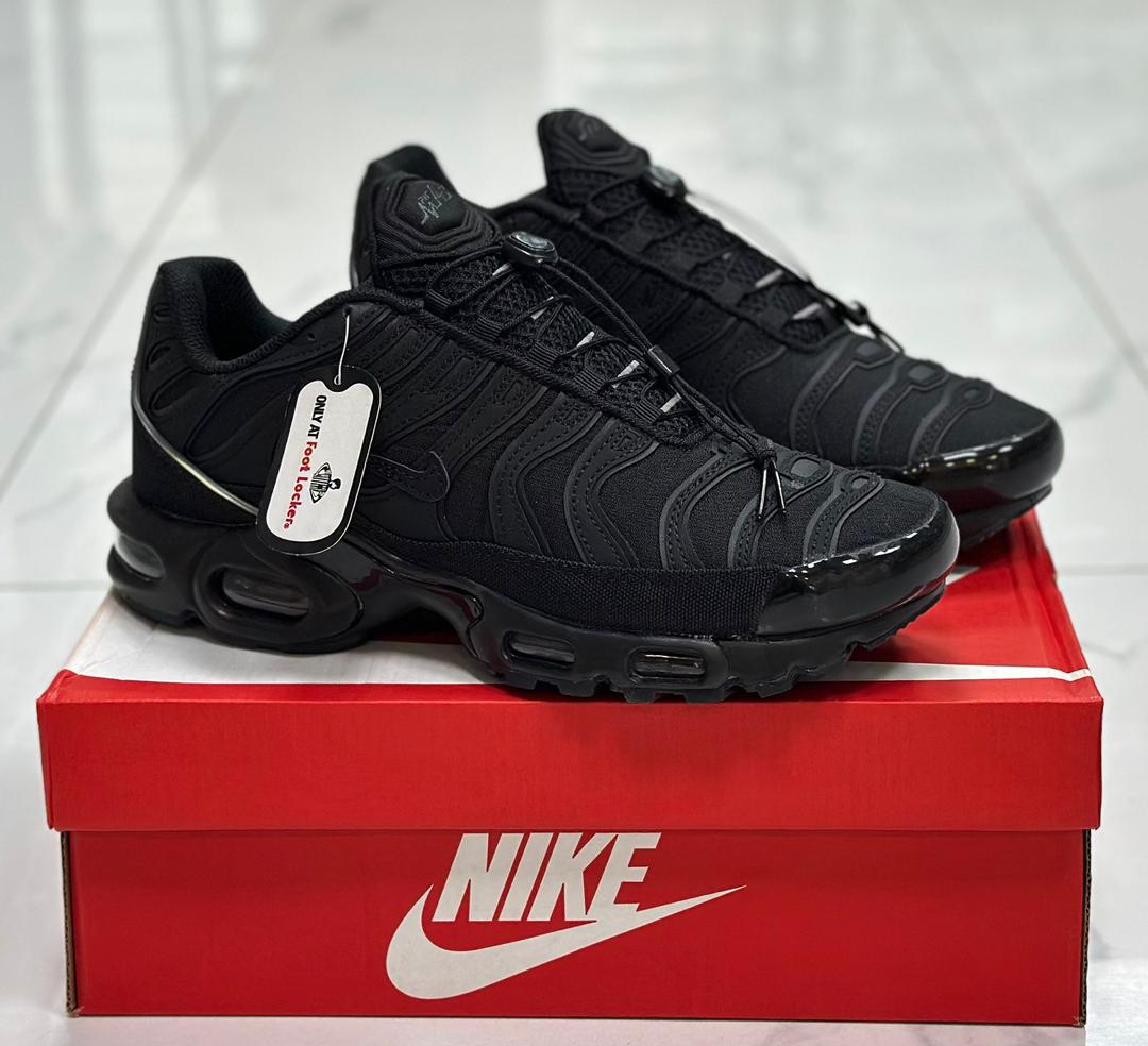 фото мужские черные кроссовки nike 513788 оптом