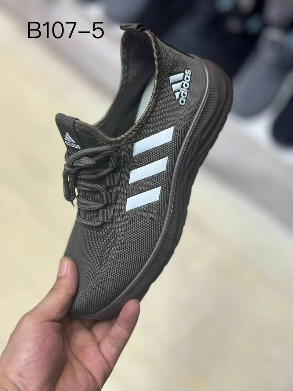 фото летние женские кроссовки оптом