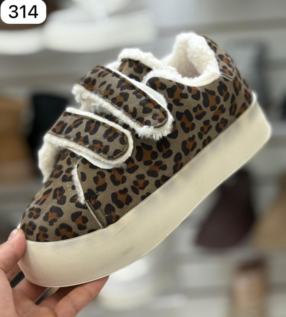 фото зимние женские кроссовки оптом с доставкой