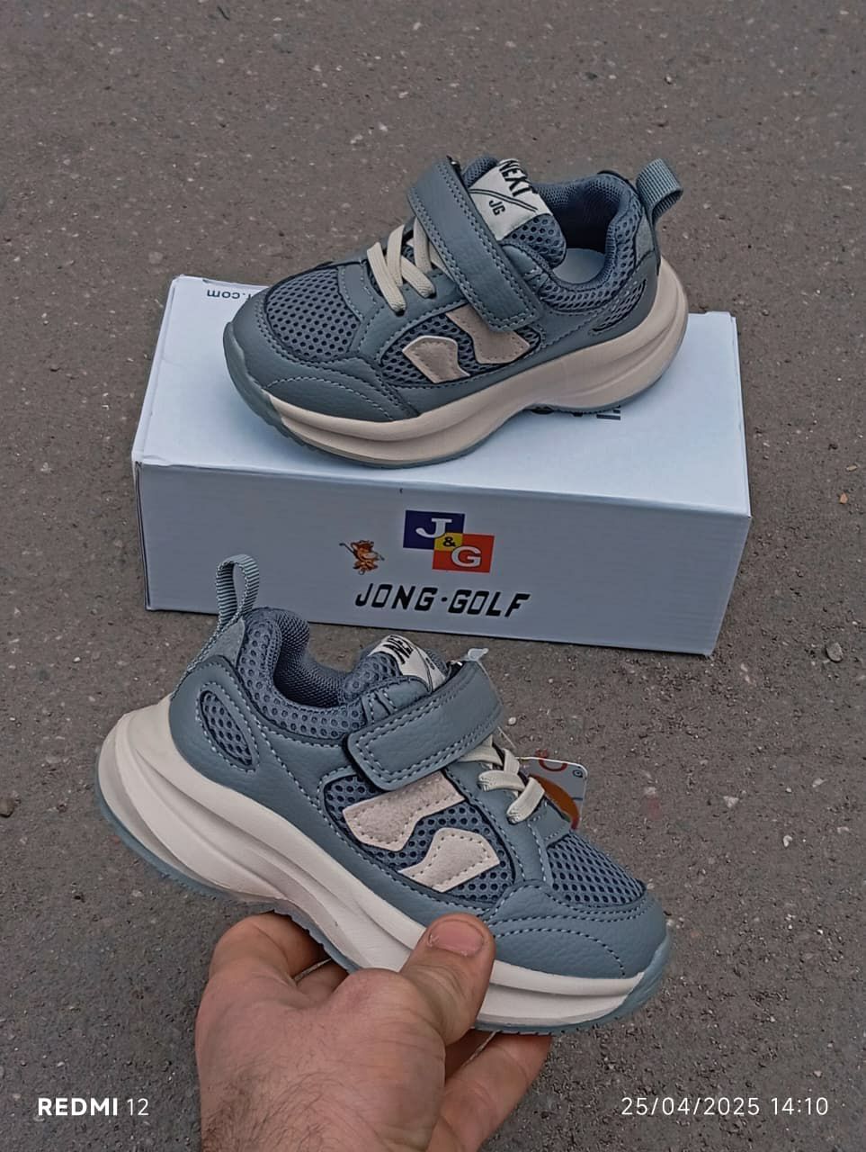 фото весенние кроссовки для мальчиков оптом