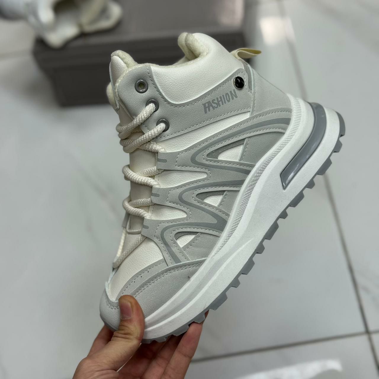 фото зимние женские кроссовки оптом с доставкой