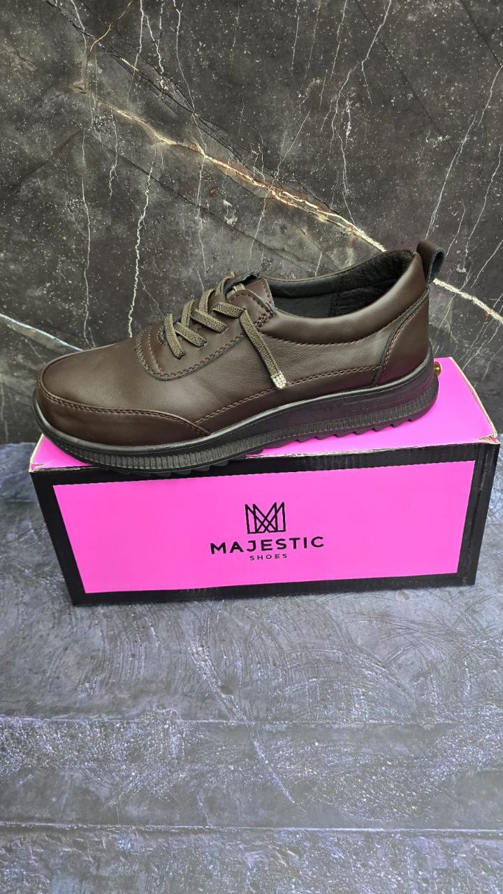 фото весенние женские кроссовки оптом