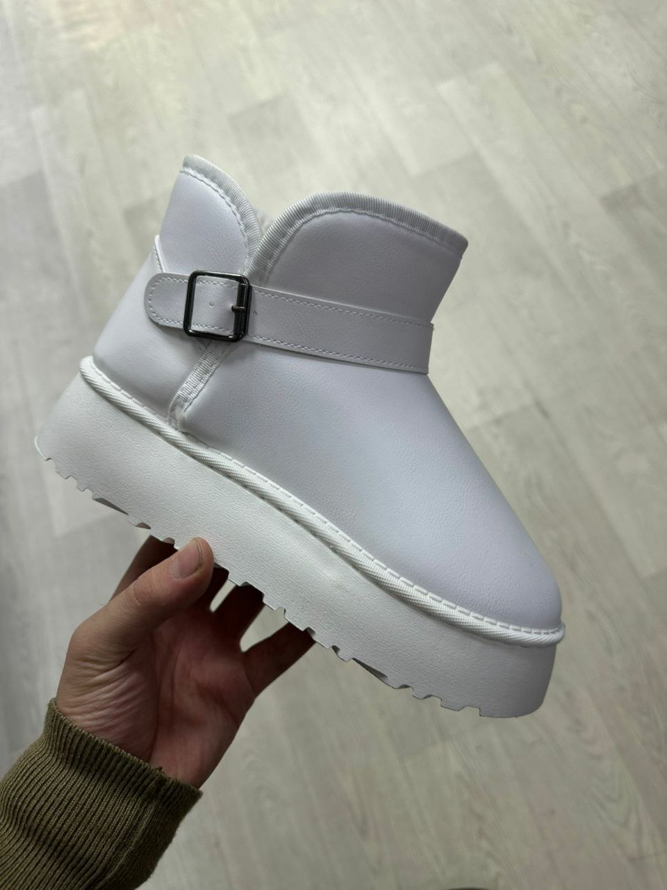 фото зимние женские угги оптом