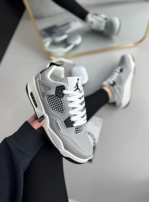 фото весенние женские кроссовки оптом