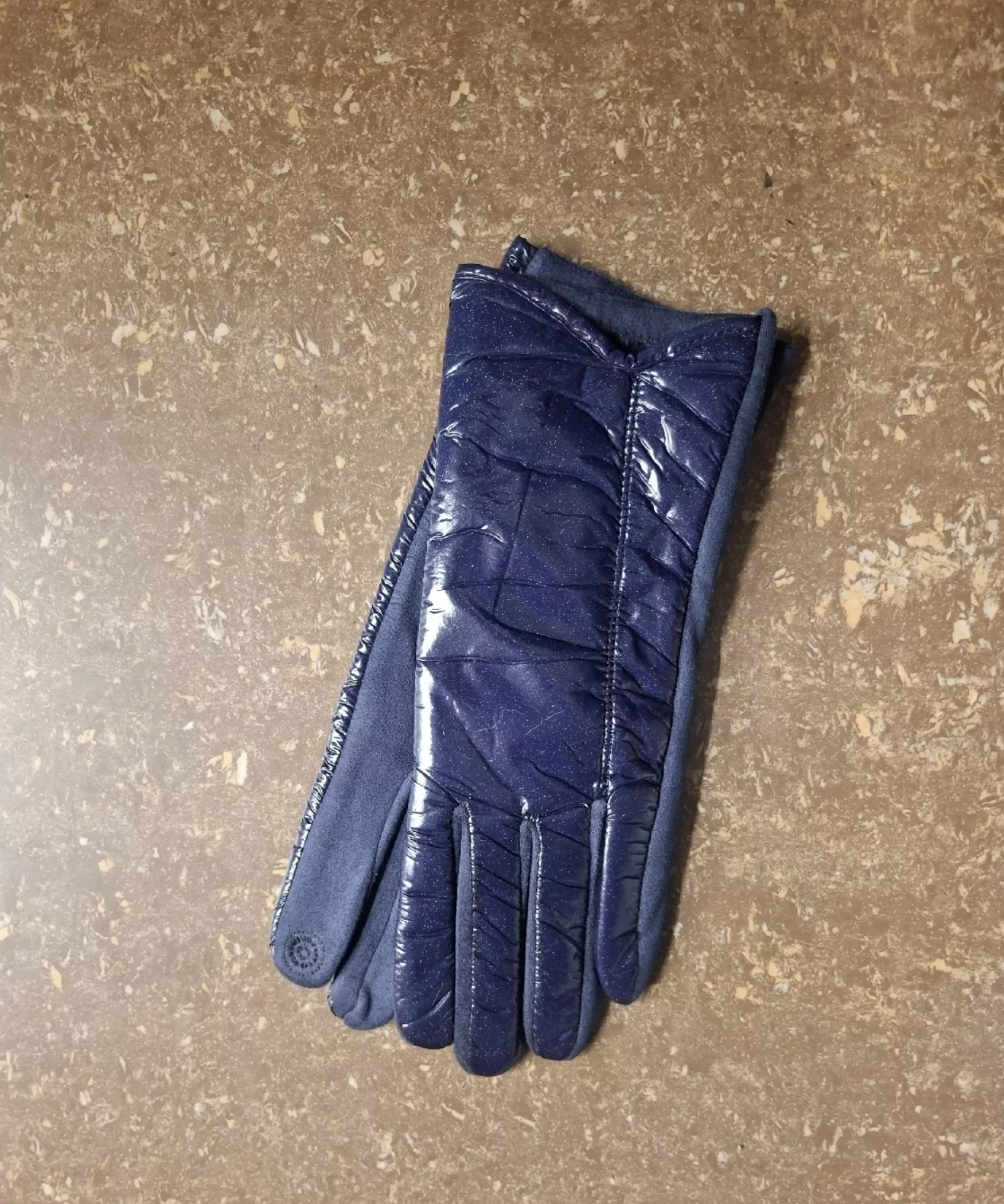 картинка Перчатки для женщин от магазина Одежда+