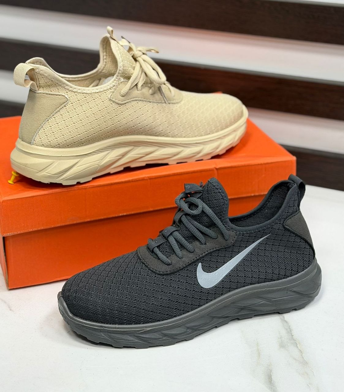 фото весенние мужские кроссовки оптом с доставкой