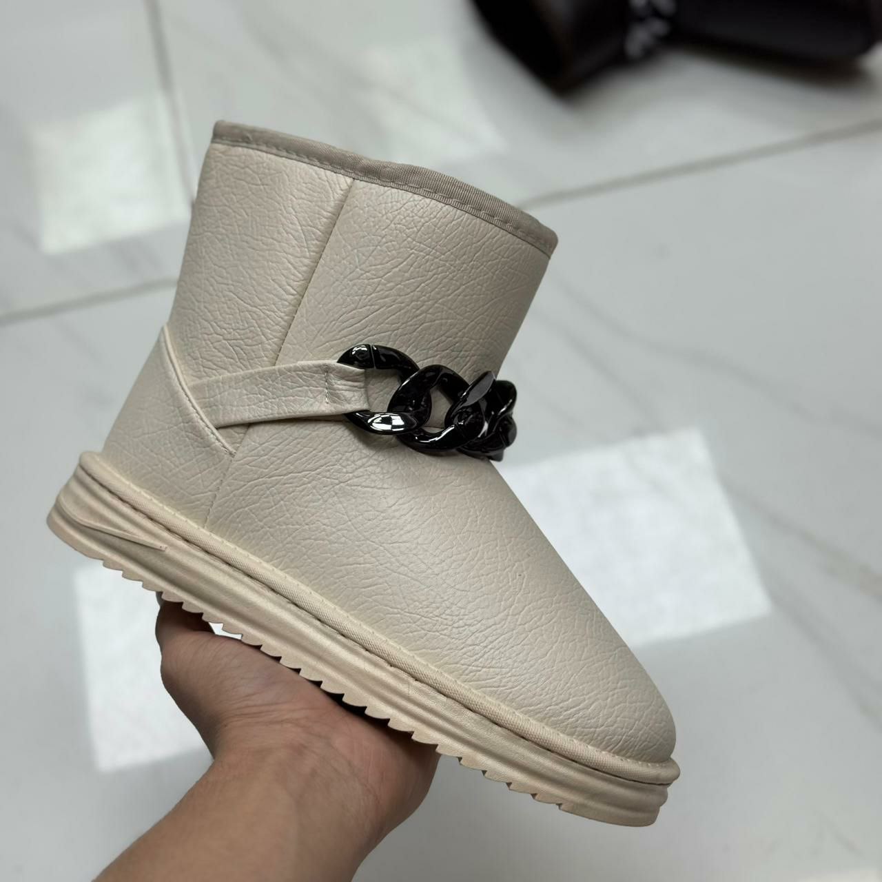 фото зимние женские угги оптом