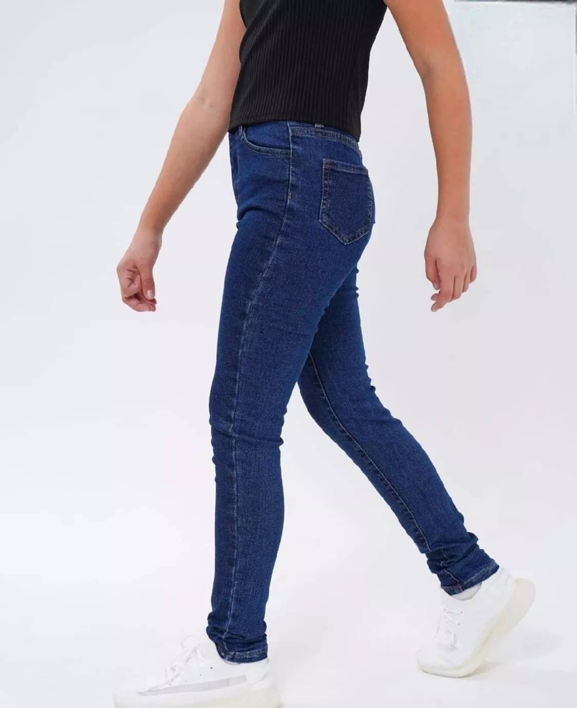 картинка Джинсы без выбора от магазина Одежда+