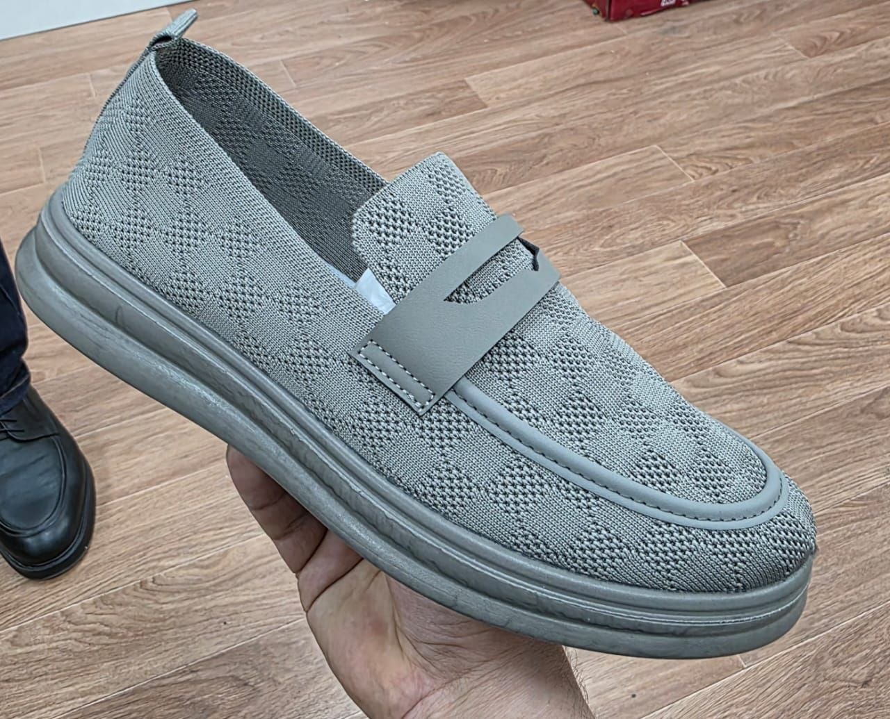 фото весенние мужские туфли оптом от магазина МаринаОбувь