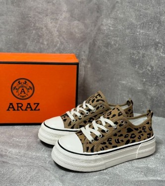 фото весенние женские кеды оптом