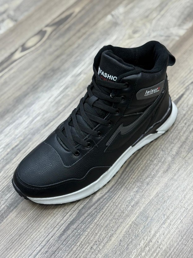 фото зимние мужские кроссовки оптом