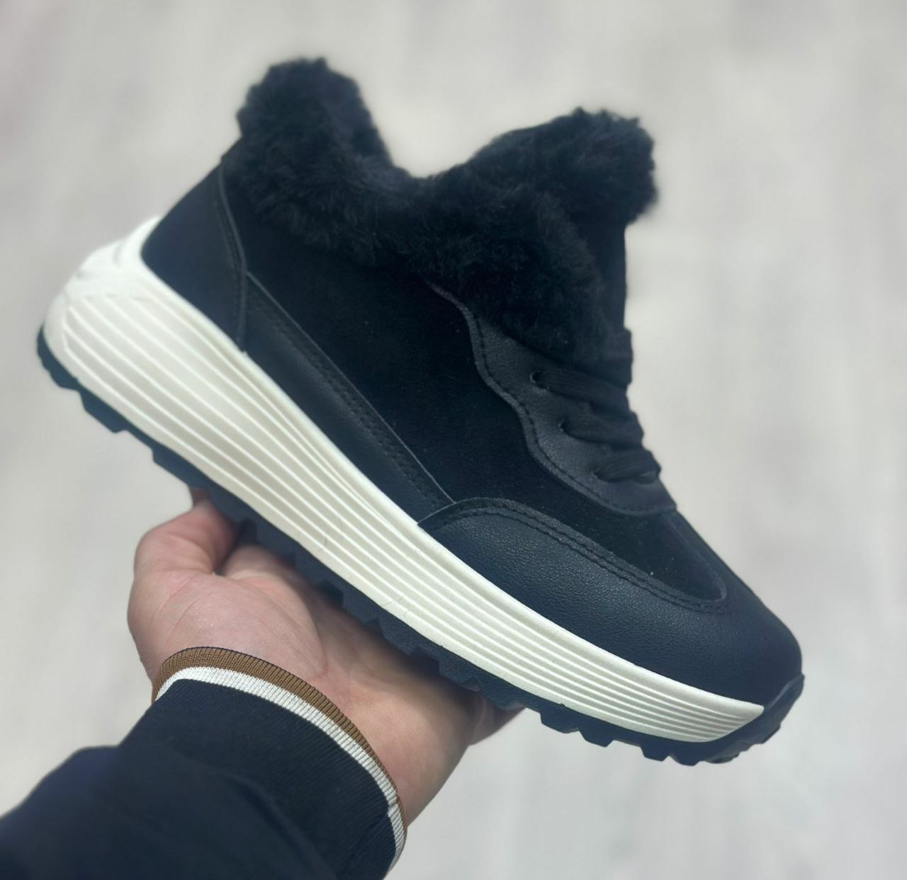 фото зимние женские кроссовки оптом с доставкой