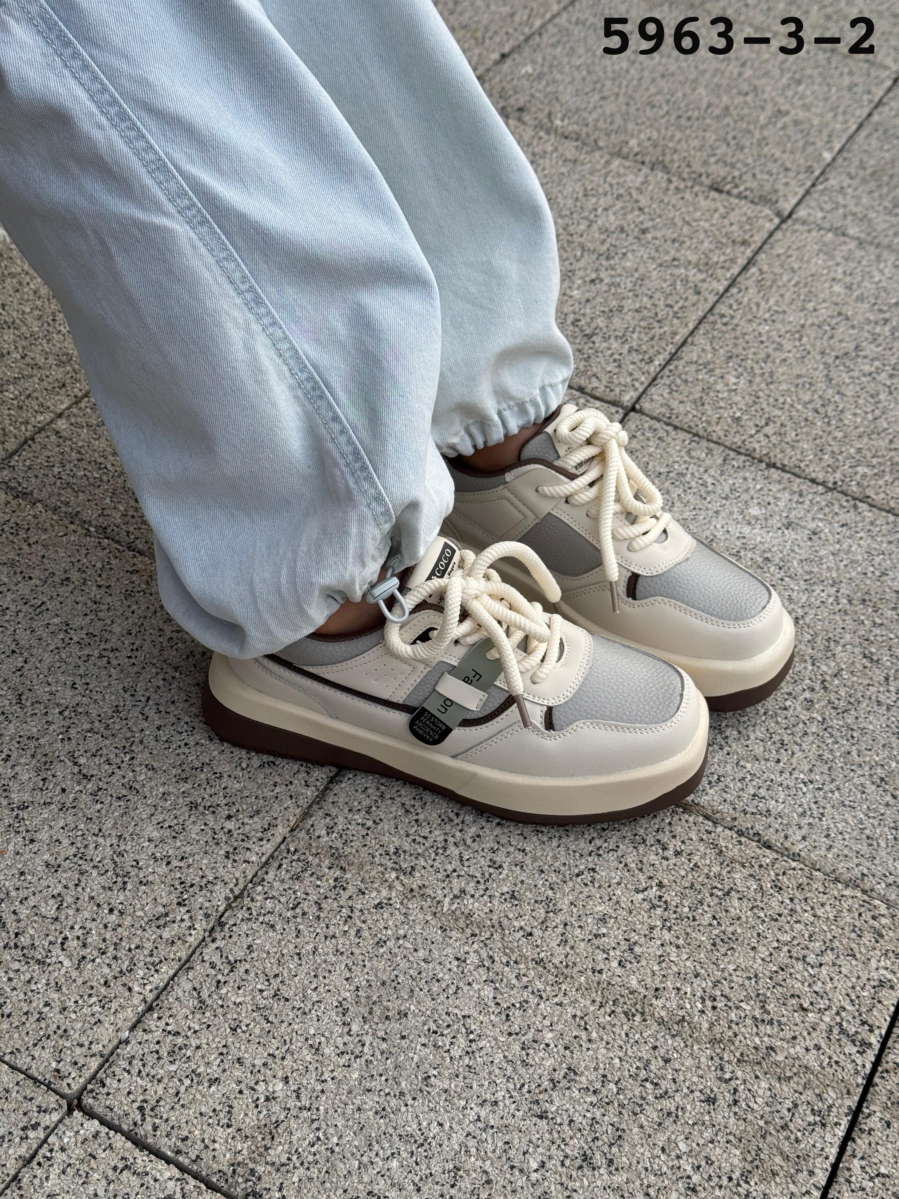 фото весенние кроссовки для девочек оптом