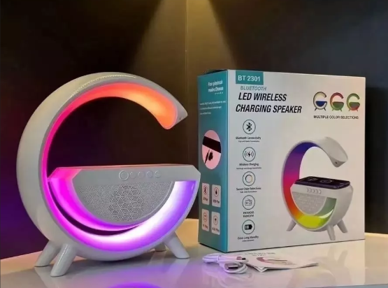 картинка Настольная лампа 4 в 1 от магазина Одежда+