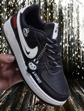 фото весенние женские кроссовки оптом