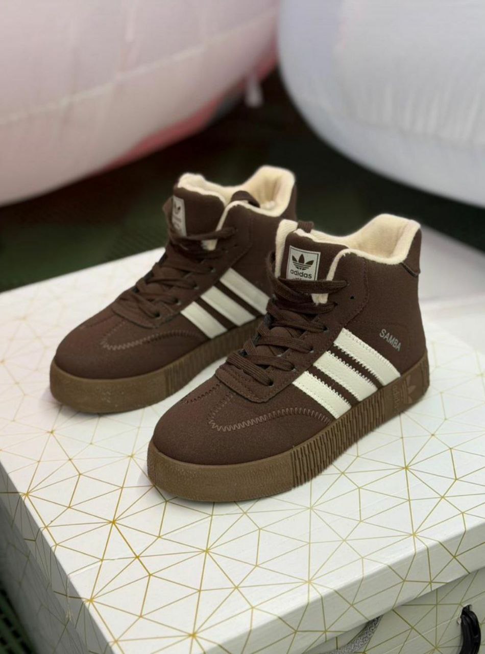 фото зимние женские кроссовки оптом с доставкой