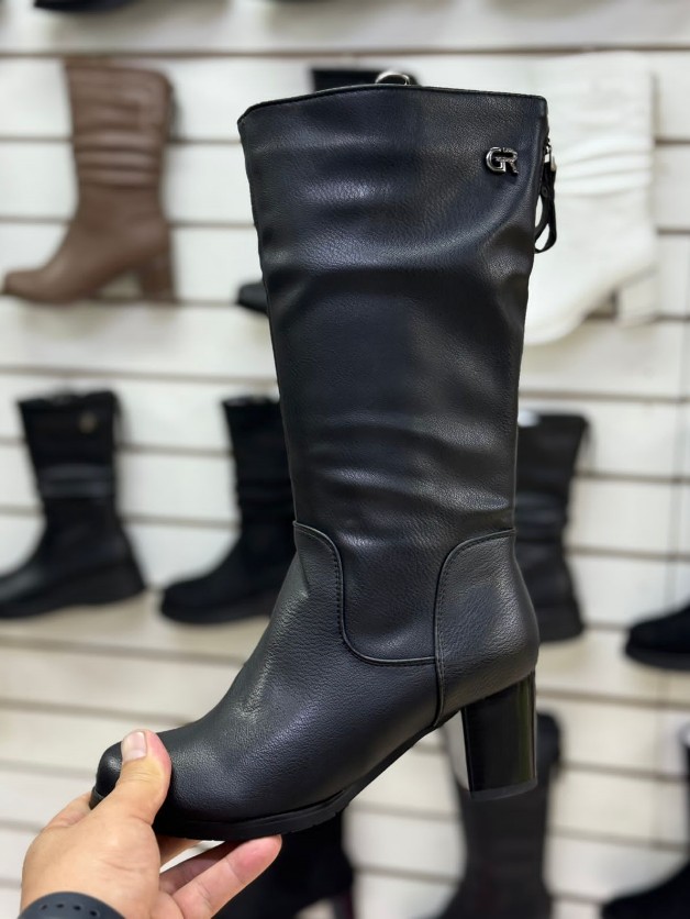 фото осенние женские сапоги оптом