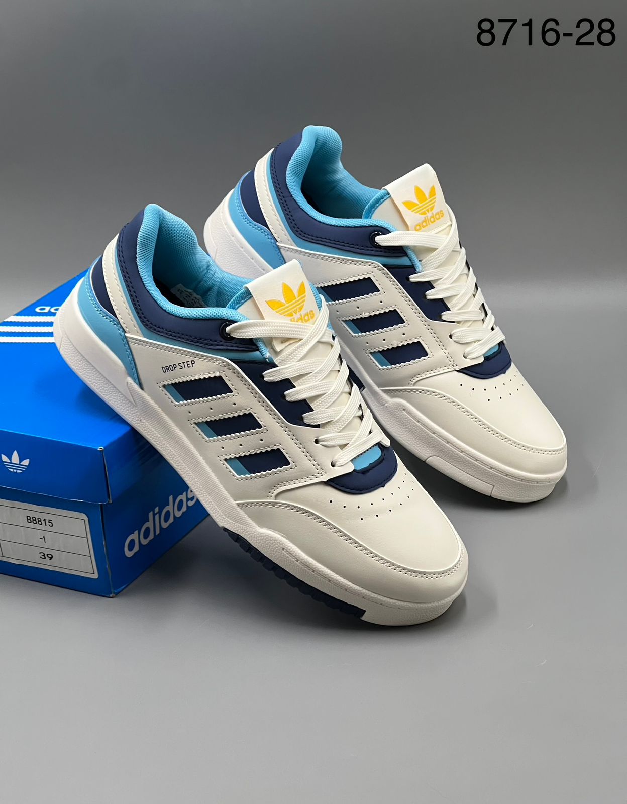 фото Мужские весенние кроссовки Adidas 472508 оптом с доставкой