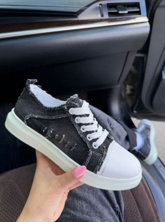 фото весенние женские кеды оптом