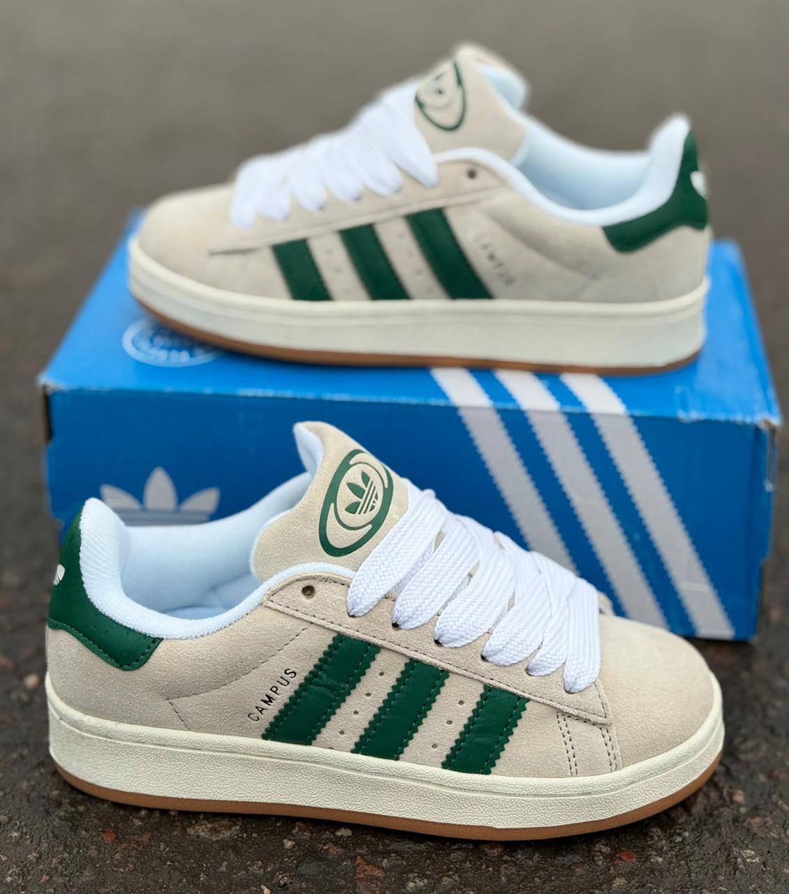 фото весенние женские кроссовки оптом