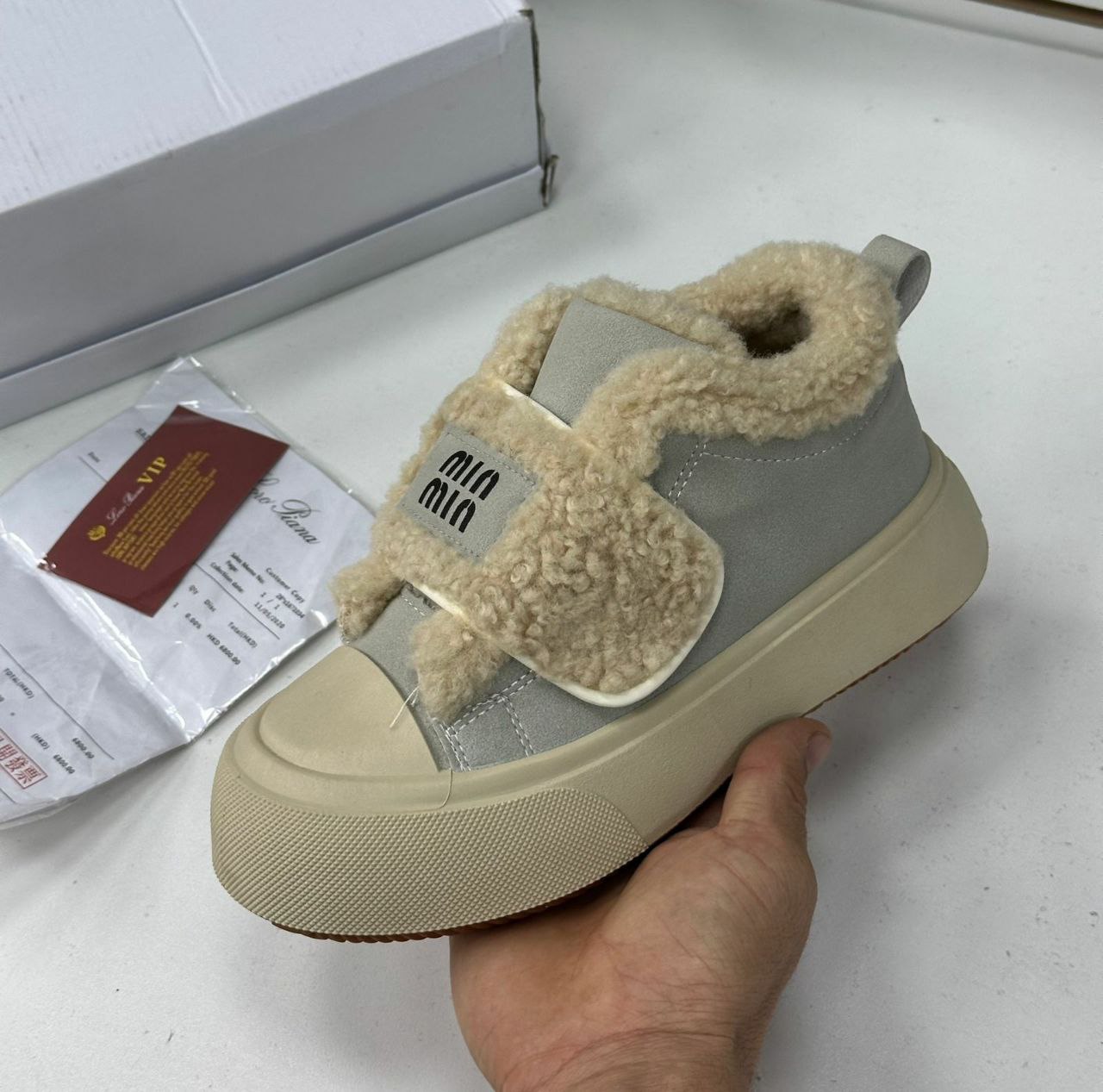 фото зимние женские кроссовки оптом с доставкой