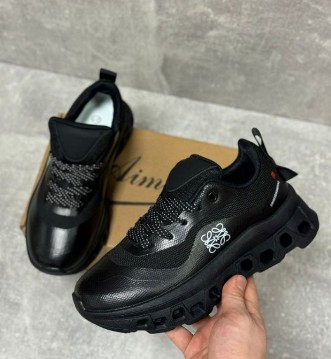 фото весенние женские кроссовки оптом