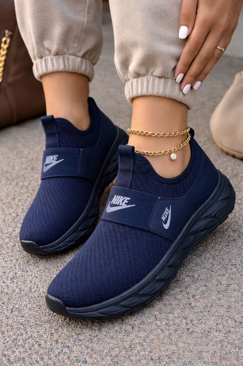 фото весенние женские кроссовки оптом