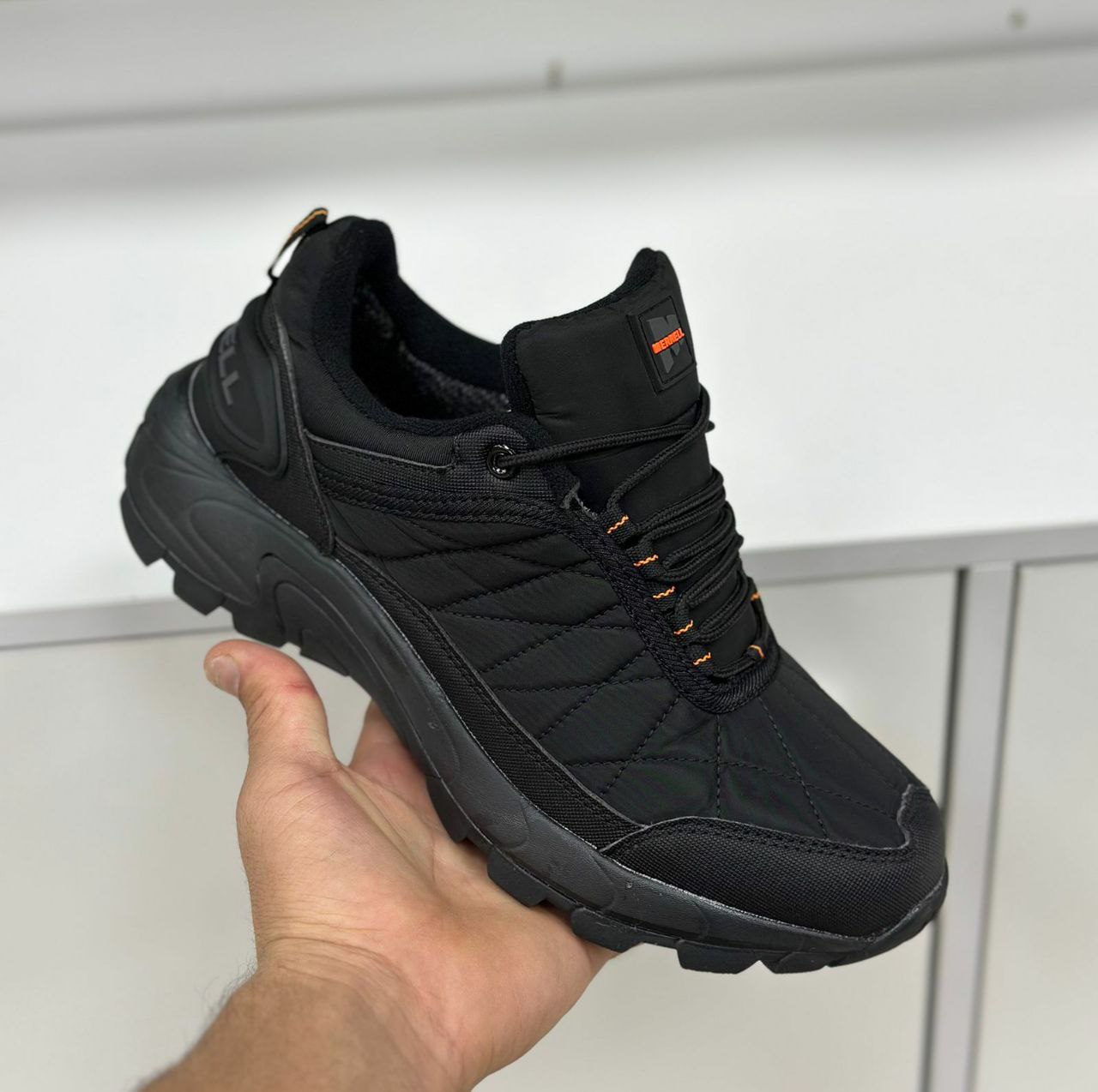 фото зимние мужские кроссовки оптом