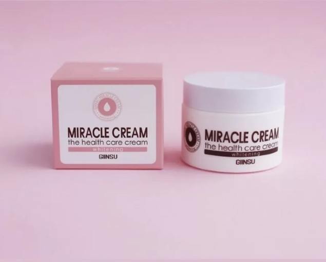 картинка Отбеливающий крем для лица Miracle от магазина Одежда+