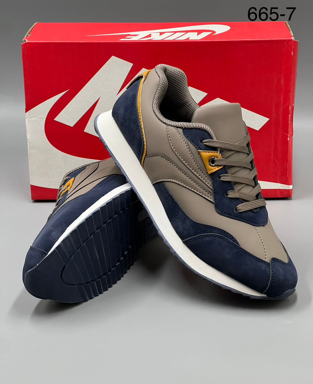 фото весенние мужские кроссовки оптом с доставкой