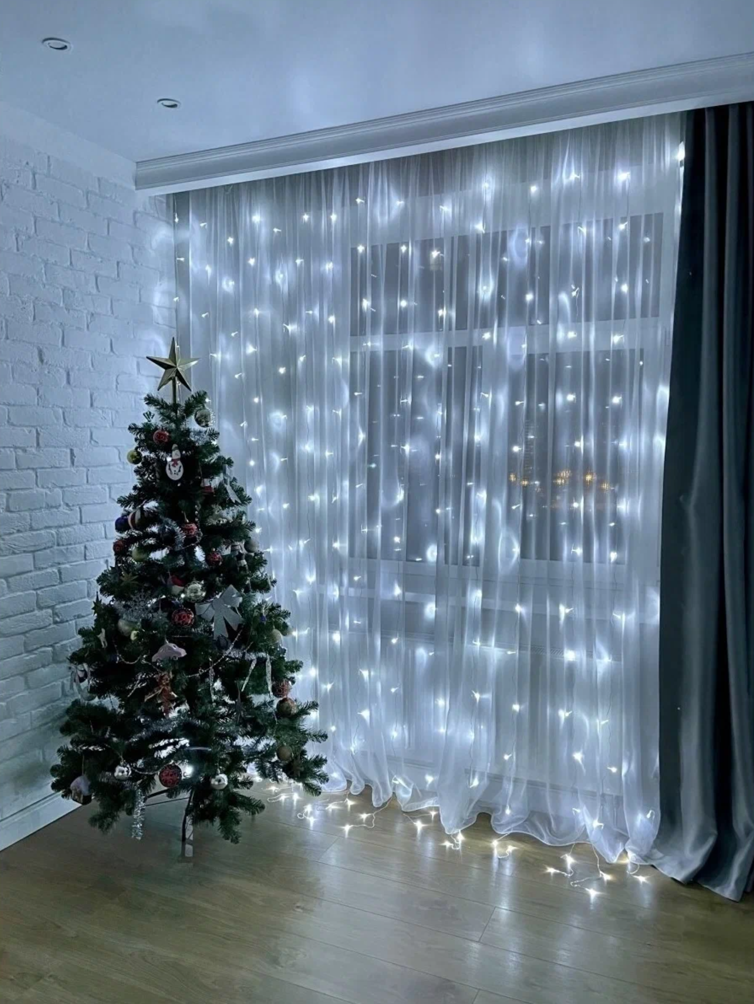 картинка Гирлянда "штора" 1,8х1,8 белая от магазина Одежда+