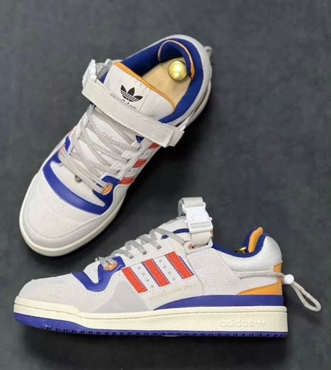 фото женские кроссовки adidas 901882 оптом