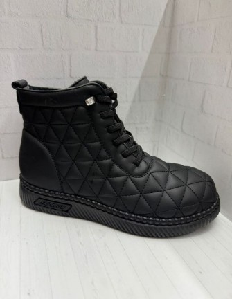 фото весенние женские ботинки оптом