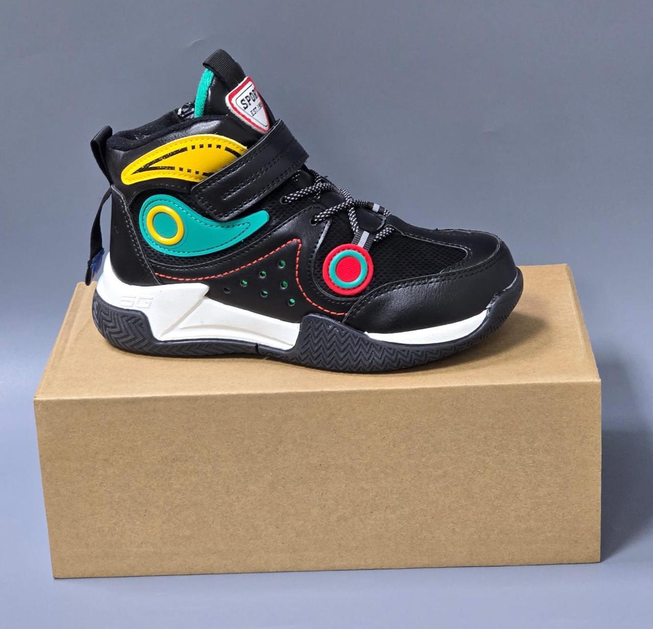 фото весенние кроссовки для мальчиков оптом