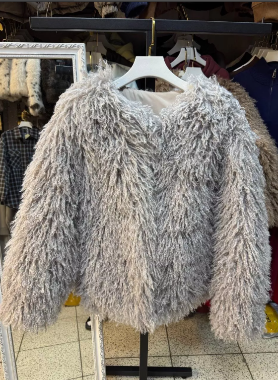картинка Шуба от магазина Одежда+