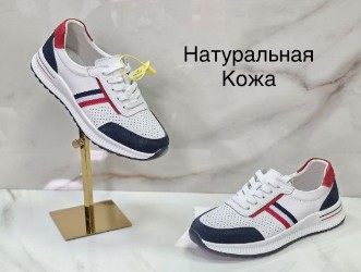 фото весенние женские кроссовки оптом