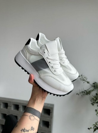 фото весенние женские кроссовки оптом